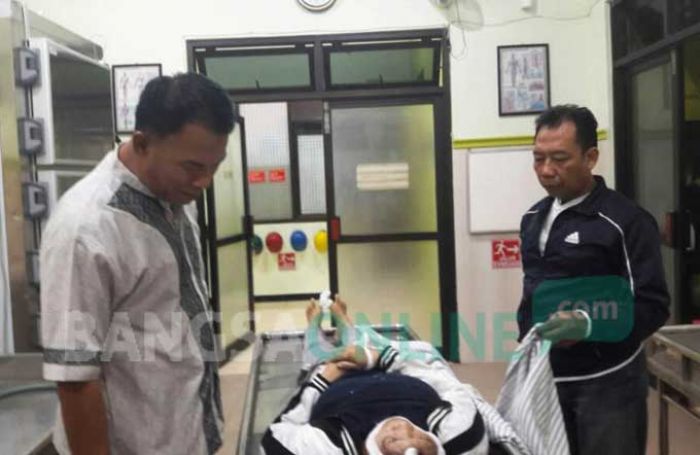 Diduga Serangan Jantung, Wanita Asal Ponorogo Meninggal di Atas Bus Restu Diduga Serangan Jantung, Wanita Asal Ponorogo Meninggal di Atas Bus Restu