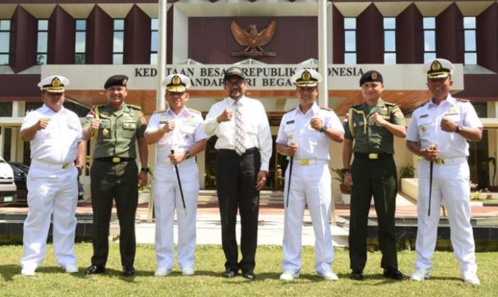 ​Jalin Silaturahim, Satgas Port Visit 2019 TNI AL Kunjungi Angkatan Laut Brunei Darussalam