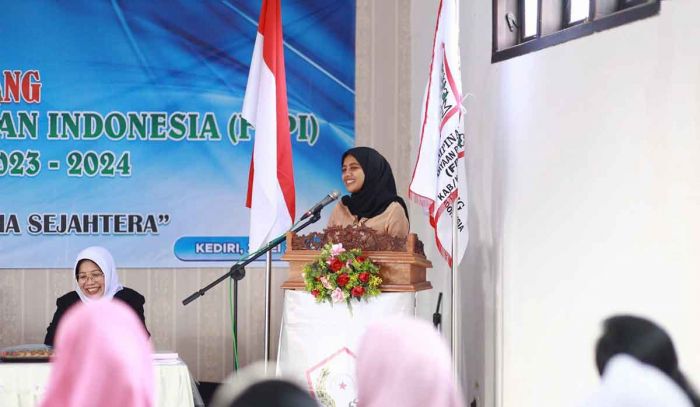 Bunda Fey Buka Rakercab DPC FPPI Kota Kediri Bunda Fey Buka Rakercab DPC FPPI Kota Kediri