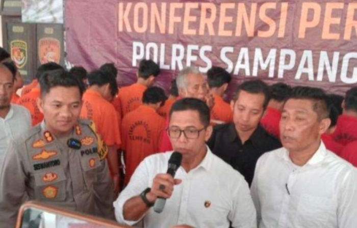 Polres Sampang Ringkus Pelaku Kriminal dari Operasi Pekat Semeru, Didominasi Judi Slot Online Polres Sampang Ringkus Pelaku Kriminal dari Operasi Pekat Semeru, Didominasi Judi Slot Online