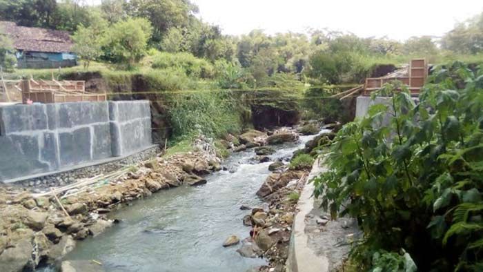 Hubungkan Lowokwaru-Sukun, UB Malang Bersama Masyarakat Bangun Jembatan Hubungkan Lowokwaru-Sukun, UB Malang Bersama Masyarakat Bangun Jembatan