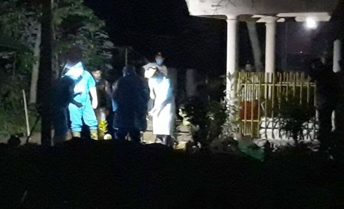 Satu Pegawai Meninggal Dunia, Dinkes Blitar Lakukan Dua Kali Rapid Test di Polsek Kademangan Satu Pegawai Meninggal Dunia, Dinkes Blitar Lakukan Dua Kali Rapid Test di Polsek Kademangan