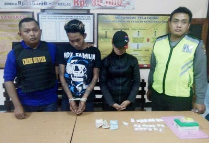 Edarkan Pil Koplo, 2 Warga Benjeng dan Balongpanggang Gresik Dibekuk Edarkan Pil Koplo, 2 Warga Benjeng dan Balongpanggang Gresik Dibekuk