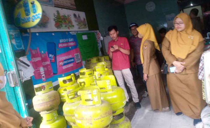 Sikapi Isu Kelangkaan LPG 3 Kg, Pemkot Kediri Gercep Sidak Beberapa Pangkalan Sikapi Isu Kelangkaan LPG 3 Kg, Pemkot Kediri Gercep Sidak Beberapa Pangkalan