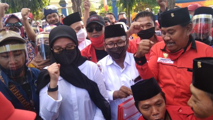 Ipuk, Cabup Banyuwangi: Bismillah... Ini Bukan Soal Kekuasaan, Ini Panggilan Pengabdian Ipuk, Cabup Banyuwangi: Bismillah... Ini Bukan Soal Kekuasaan, Ini Panggilan Pengabdian