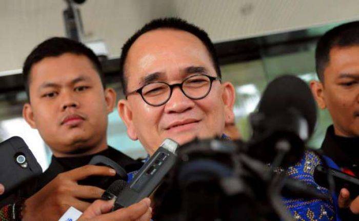 Pilih Mundur sebagai Anggota DPR, Ruhut: Cari Pak SBY! Yang Bisa Pecat Anak Buahnya Ketum Pilih Mundur sebagai Anggota DPR, Ruhut: Cari Pak SBY! Yang Bisa Pecat Anak Buahnya Ketum