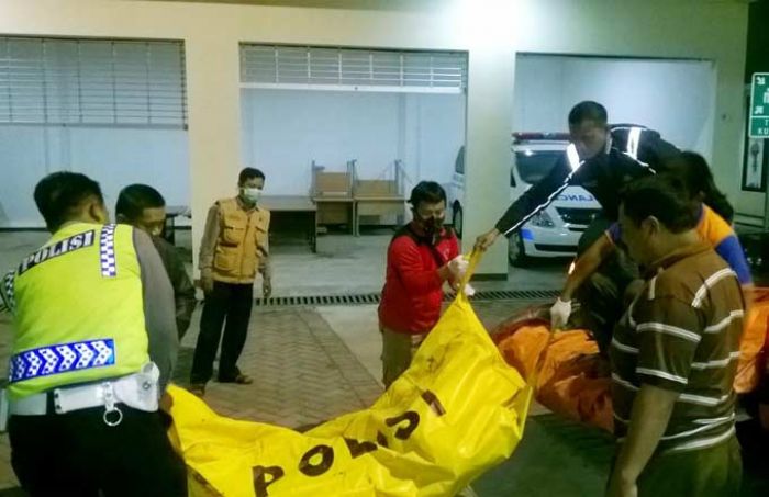 Penambang Pasir yang Tenggelam di Bengawan Solo Akhirnya Ditemukan Penambang Pasir yang Tenggelam di Bengawan Solo Akhirnya Ditemukan