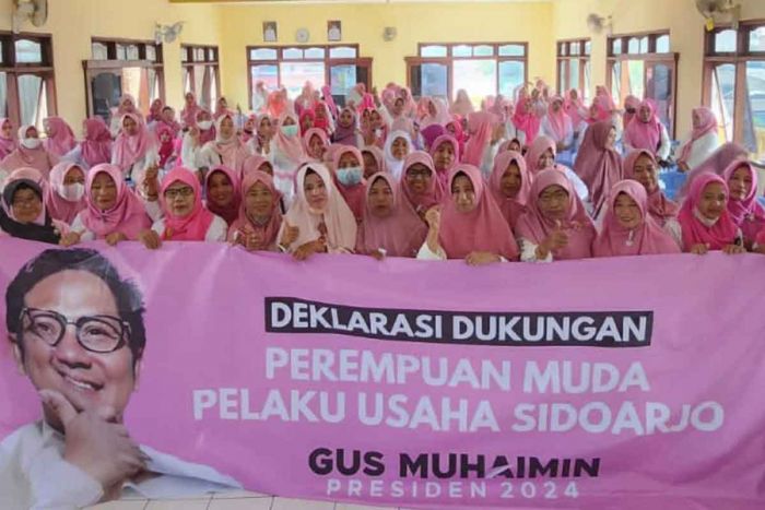 Perempuan Muda Pelaku Usaha Sidoarjo Deklarasi Gus Muhaimin Capres 2024 Perempuan Muda Pelaku Usaha Sidoarjo Deklarasi Gus Muhaimin Capres 2024