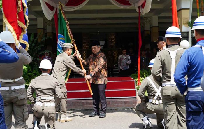 Sekdakot Kediri Sambut Kedatangan Kirab Pataka Jer Basuki Mawa Beya Sekdakot Kediri Sambut Kedatangan Kirab Pataka Jer Basuki Mawa Beya