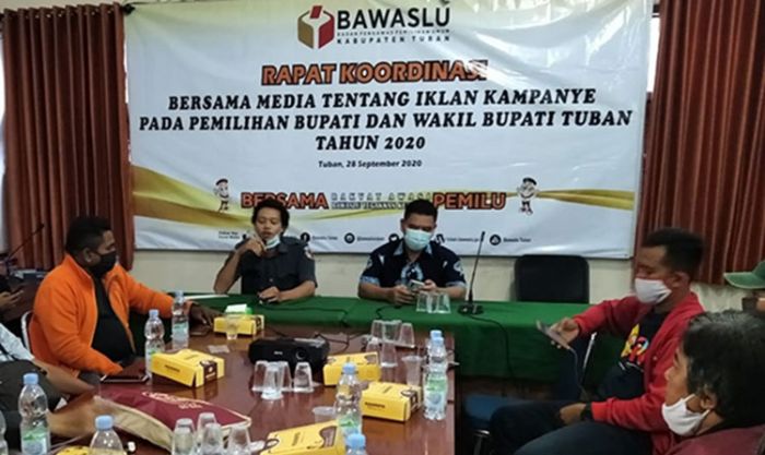 Pilkada 2020: Bawaslu Tuban Jelaskan Metode Iklan Kampanye di Media Massa Pilkada 2020: Bawaslu Tuban Jelaskan Metode Iklan Kampanye di Media Massa