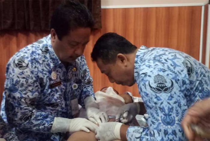 Gandeng RSUD Dr. Koesma, PN Tuban Gelar Khitan Massal