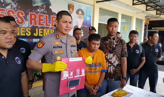 Residivis Pasuruan Dibekuk Polres Jember, Sembunyikan Narkoba di Pintu Mobil