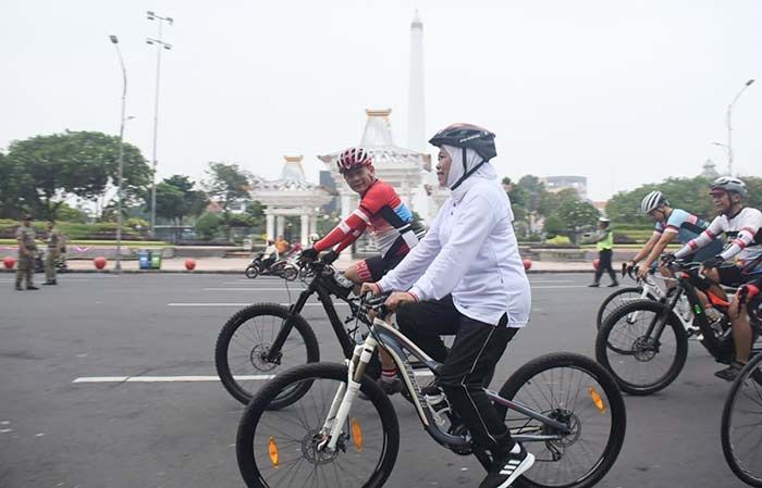 Khofifah Minta Cyclist Informasikan Percepatan Infrastruktur Indonesia Khofifah Minta Cyclist Informasikan Percepatan Infrastruktur Indonesia