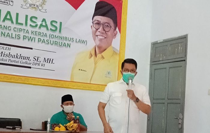 Gandeng Jurnalis, Anggota Komisi XI DPR RI Sosialisasikan UU Cipta Kerja di Pasuruan Gandeng Jurnalis, Anggota Komisi XI DPR RI Sosialisasikan UU Cipta Kerja di Pasuruan