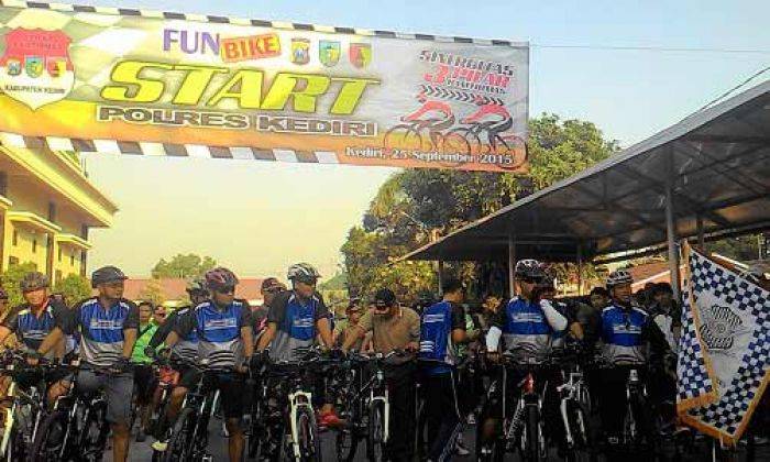 Sukseskan Pilbup, Polres Kediri Adakan Fun Bike Sinergitas 3 Pilar Kamtibmas