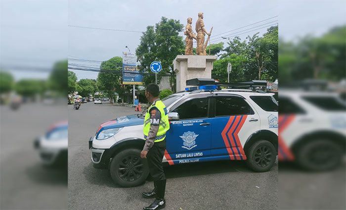 Operasi Patuh Semeru 2022, Satlantas Polres Kediri Tindak 93 Pengendara Operasi Patuh Semeru 2022, Satlantas Polres Kediri Tindak 93 Pengendara