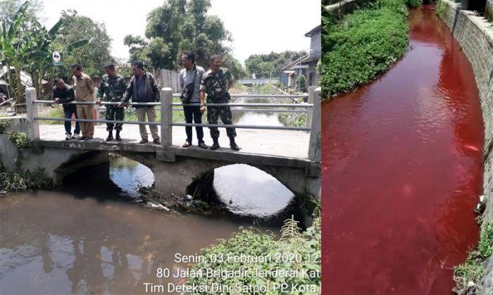 Diduga Tercemar Bahan Kimia, Air Sungai di Kediri jadi Berwarna Merah