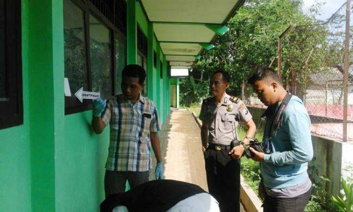 Maling Satroni SMAN Punung Pacitan, Puluhan Proyektor dan Keyboard Raib Maling Satroni SMAN Punung Pacitan, Puluhan Proyektor dan Keyboard Raib