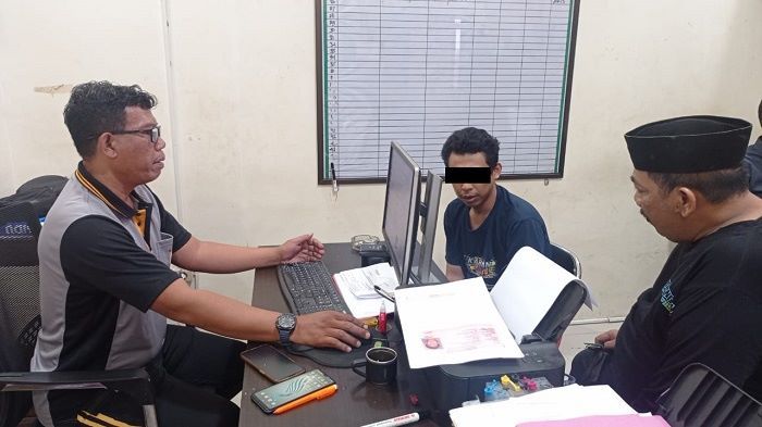 Edarkan Sabu untuk Judi Sabung Ayam, Pemuda Jombang Diringkus Polisi Edarkan Sabu untuk Judi Sabung Ayam, Pemuda Jombang Diringkus Polisi