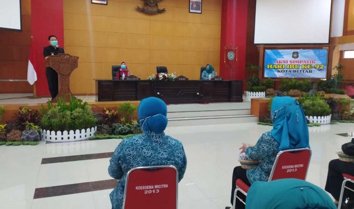 Peringatan Hari Ibu ke-92, Pjs. Wali Kota Blitar Ajak Ibu-ibu Aktif Putus Penularan Covid-19 