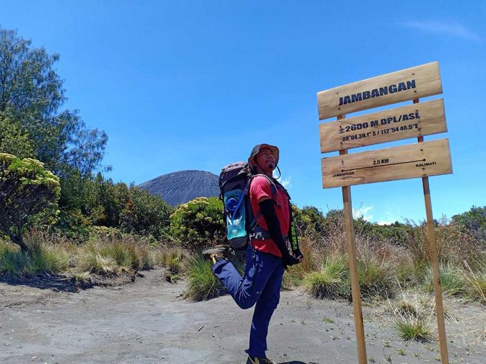 4 Istilah Lucu Para Pendaki saat di Gunung 4 Istilah Lucu Para Pendaki saat di Gunung