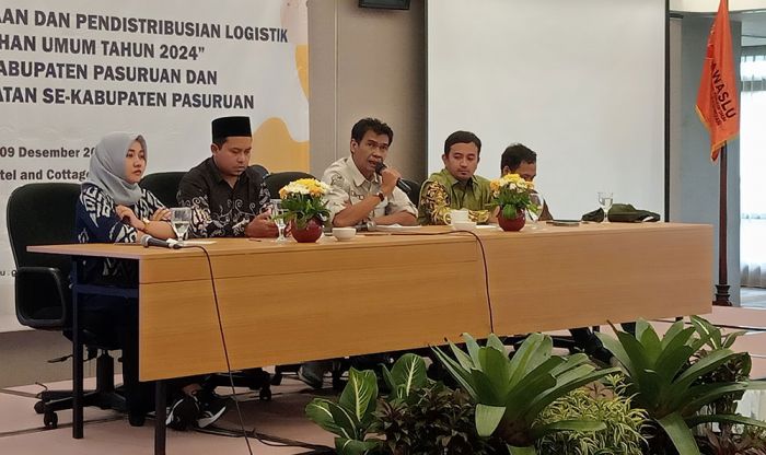 Antisipasi Kecurangan, Bawaslu Pasuruan Minta Panwascam Awasi Ketat Distribusi Logistik Pemilu Antisipasi Kecurangan, Bawaslu Pasuruan Minta Panwascam Awasi Ketat Distribusi Logistik Pemilu