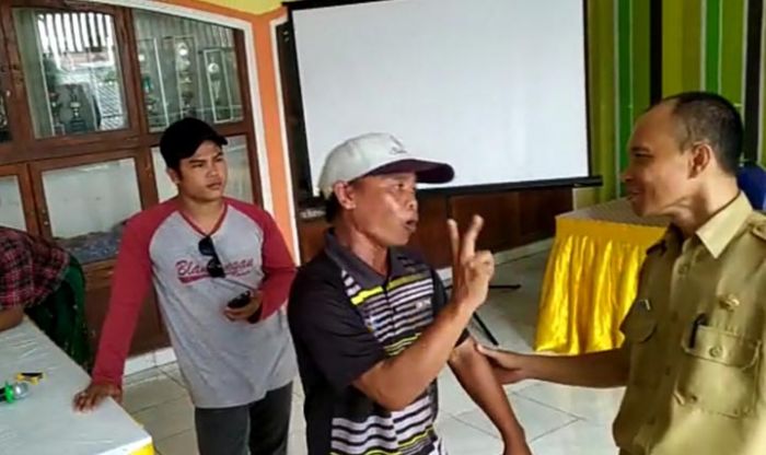 Anggap Ada Pengondisian, Warga 3 Desa Tolak Berembuk dengan Kesbangpol Soal Batu Bara GJT