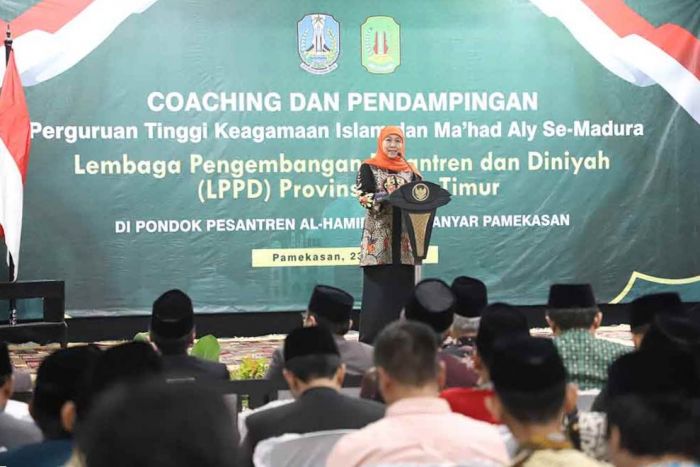 Hadir di Coaching PTKI LPPD, Gubernur Jatim Tekankan Pentingnya Akreditasi Hadir di Coaching PTKI LPPD, Gubernur Jatim Tekankan Pentingnya Akreditasi