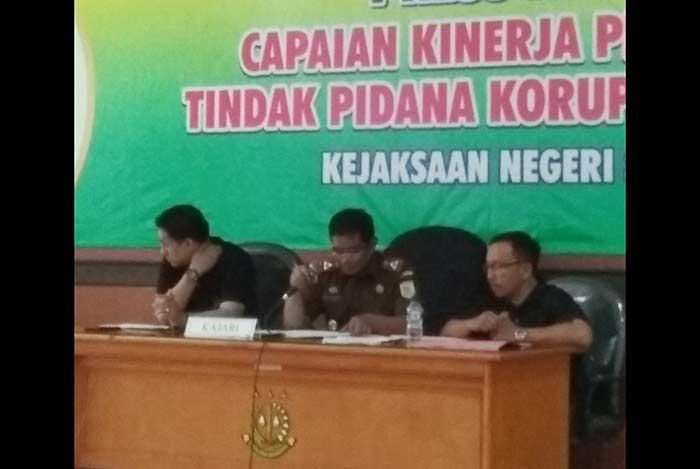 Kejari Sidoarjo Klaim Selamatkan Uang Negara Rp 10 Miliar dalam Penanganan Kasus Korupsi Kejari Sidoarjo Klaim Selamatkan Uang Negara Rp 10 Miliar dalam Penanganan Kasus Korupsi