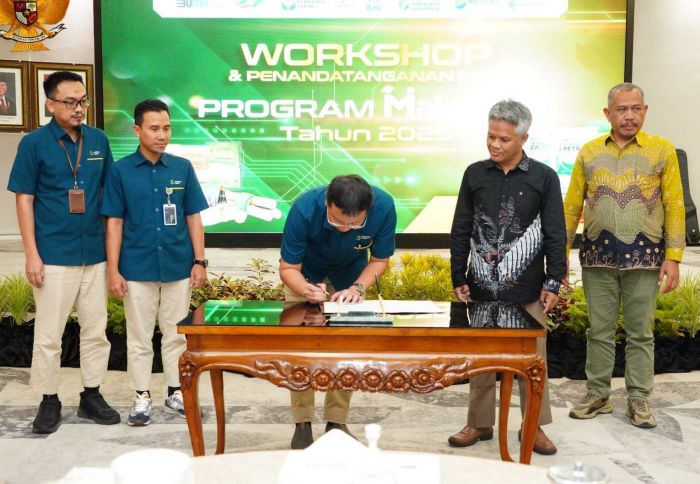 Petrokimia Gresik Teken MoU dengan Pabrik Gula, Perluas Program Makmur dan Dukung Swasembada Pangan Petrokimia Gresik Teken MoU dengan Pabrik Gula, Perluas Program Makmur dan Dukung Swasembada Pangan