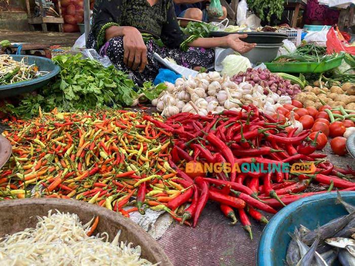 Harga Sembako Yogyakarta Hari Ini: Cabai Besar Naik Rp4.500, Rawit Turun Rp3.700