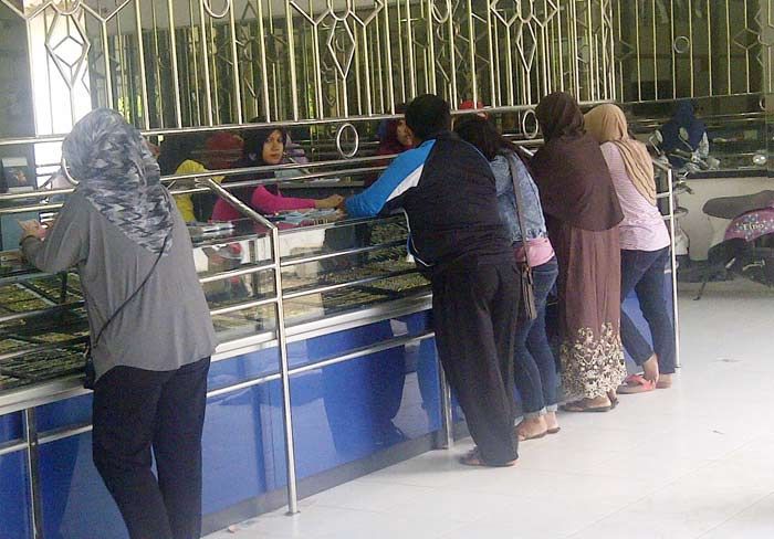 Usai Bencana, Daya Beli Perhiasan Merosot Usai Bencana, Daya Beli Perhiasan Merosot