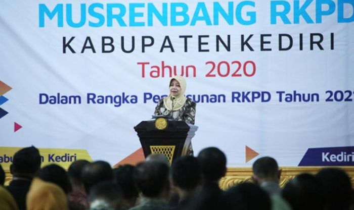 Pembangunan di Kabupaten Kediri Menunjukkan Tren Positif Pembangunan di Kabupaten Kediri Menunjukkan Tren Positif