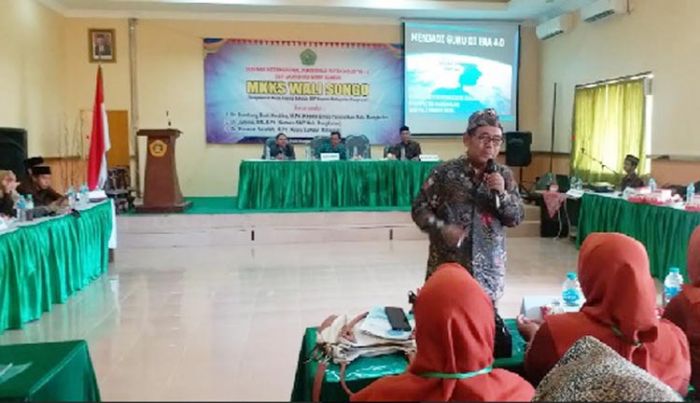 MKKS Wali Songo: Guru Harus Dapat Memberikan Inspirasi di Era Industri 4.0 MKKS Wali Songo: Guru Harus Dapat Memberikan Inspirasi di Era Industri 4.0