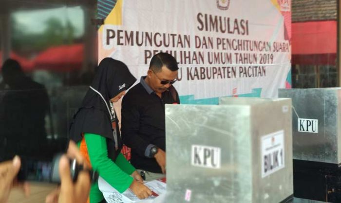 KPU Pacitan Gelar Simulasi Pemungutan Suara KPU Pacitan Gelar Simulasi Pemungutan Suara