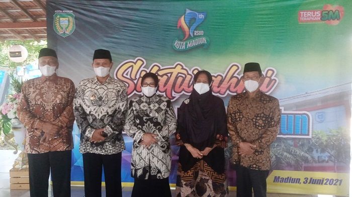 Jadi Rujukan Masyarakat Sekitar, Mantan Wali Kota Madiun Achmad Ali Kagumi Kemajuan RSUD Jadi Rujukan Masyarakat Sekitar, Mantan Wali Kota Madiun Achmad Ali Kagumi Kemajuan RSUD