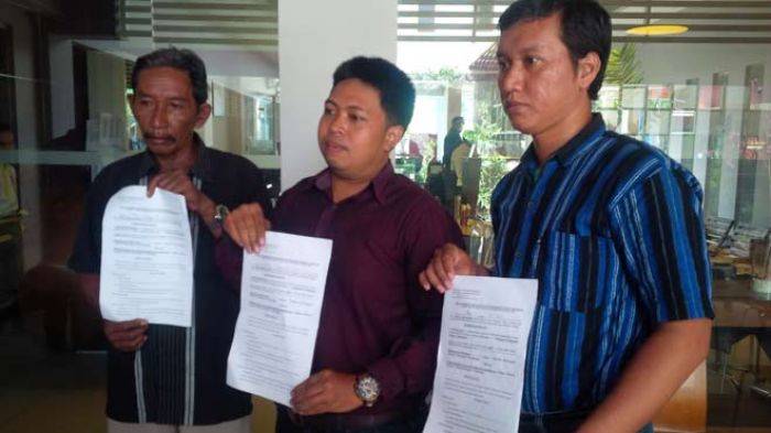 Petani Garam Osowilangun Menang Lawan Risma Petani Garam Osowilangun Menang Lawan Risma