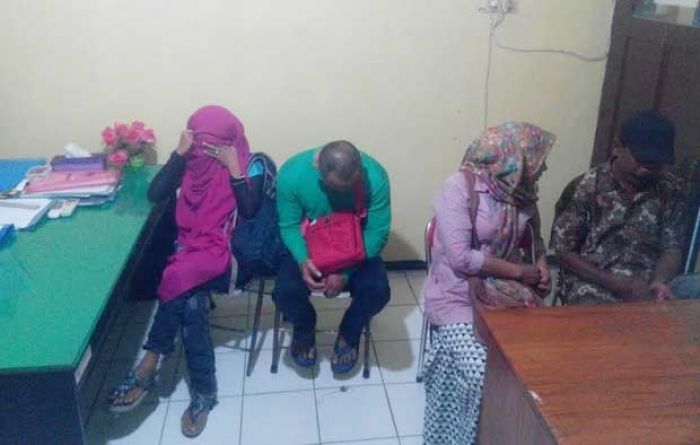 Mesum di Hotel Lamongan, Oknum Guru PNS Bojonegoro Diamankan Satpol PP Mesum di Hotel Lamongan, Oknum Guru PNS Bojonegoro Diamankan Satpol PP