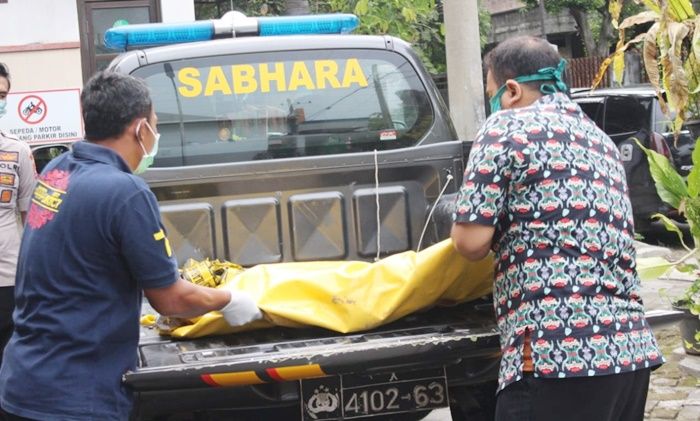 Mayat Bayi Mengapung di Sungai Brantas Gegerkan Warga Jombang