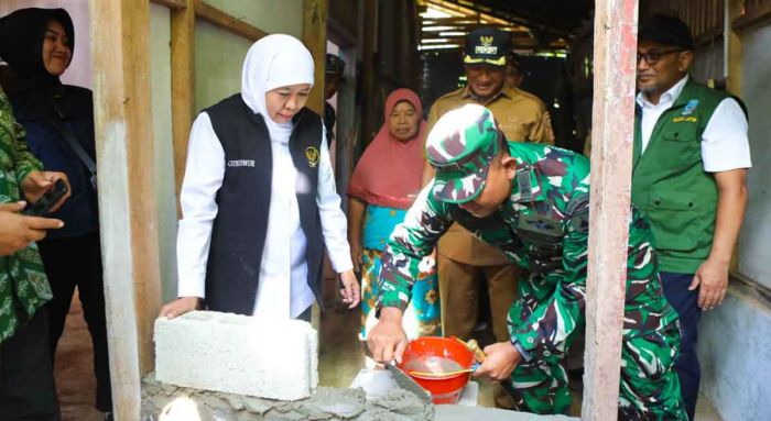 158 Rumah di Pacitan Direhab, Khofifah Apresiasi Kolaborasi Pemprov Jatim dan Kodam V/Brawijaya 158 Rumah di Pacitan Direhab, Khofifah Apresiasi Kolaborasi Pemprov Jatim dan Kodam V/Brawijaya