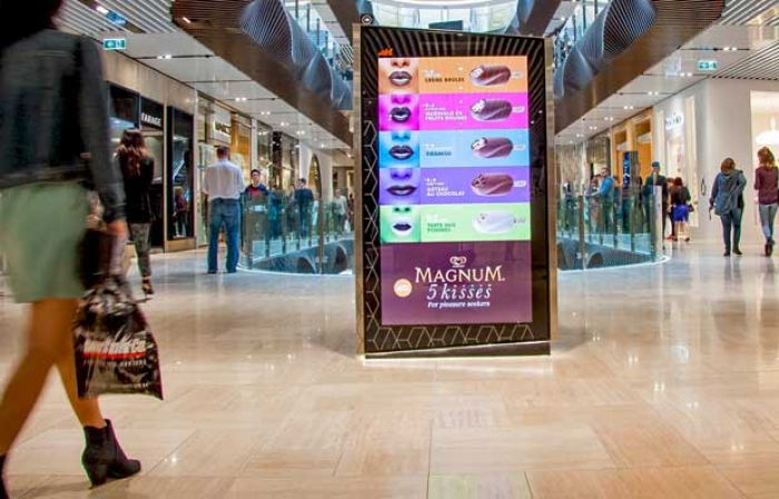 Diduga Mabuk, Dua Sejoli Nekat Ngeseks di Mall Diduga Mabuk, Dua Sejoli Nekat Ngeseks di Mall