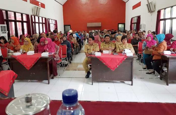 Polresta Blitar Sosialisasikan Pungli pada Pendidik, Hindari Adanya Pungli di Lingkup Sekolah Polresta Blitar Sosialisasikan Pungli pada Pendidik, Hindari Adanya Pungli di Lingkup Sekolah