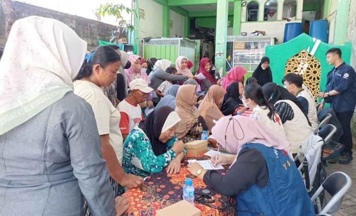 Gandeng Djarum Foundation, Pondok Pesantren Tahsinul Akhlaq Bahrul Ulum Surabaya Beri Layanan Medis Gandeng Djarum Foundation, Pondok Pesantren Tahsinul Akhlaq Bahrul Ulum Surabaya Beri Layanan Medis