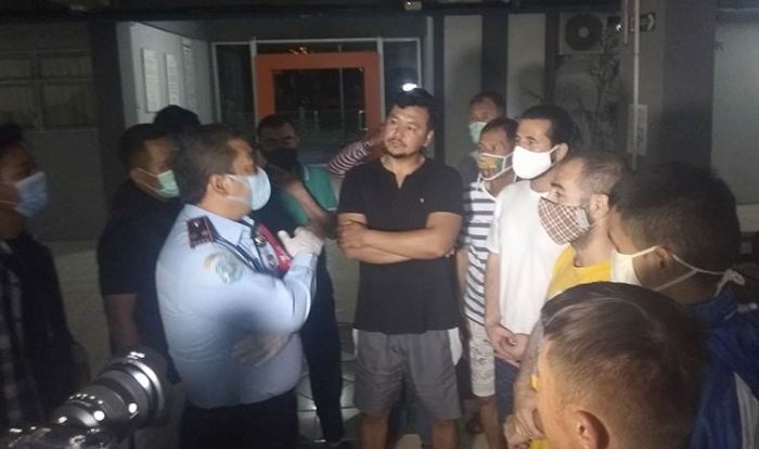 Awasi Imigran, Petugas Rudenim Sidak Rusunawa Penampungan WNA Puspa Agro Awasi Imigran, Petugas Rudenim Sidak Rusunawa Penampungan WNA Puspa Agro