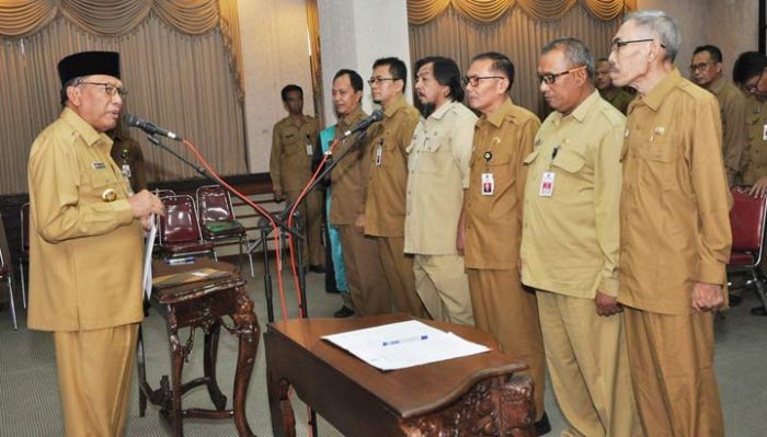 Jelang Pilkades Serentak, Kepala DPMD Gresik Dimutasi Jelang Pilkades Serentak, Kepala DPMD Gresik Dimutasi