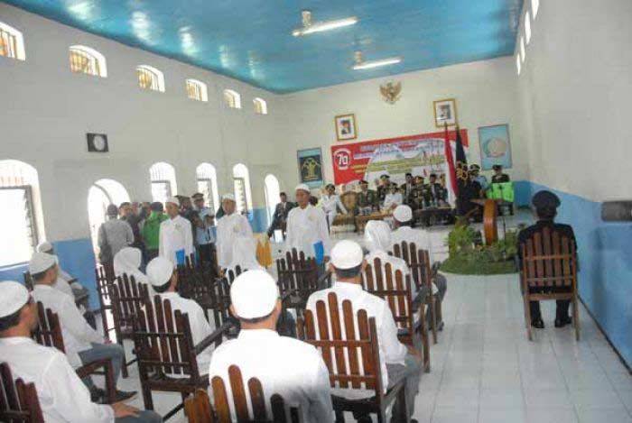 Hadiah Agustusan, 34 Napi di Mojokerto dan Jombang Bebas Hadiah Agustusan, 34 Napi di Mojokerto dan Jombang Bebas