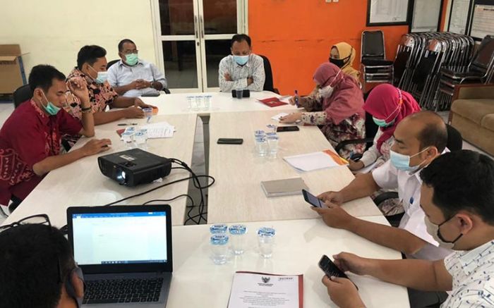 Besok, KPU Gresik Tetapkan Gus Yani-Bu Min Sebagai Paslon Terpilih Besok, KPU Gresik Tetapkan Gus Yani-Bu Min Sebagai Paslon Terpilih