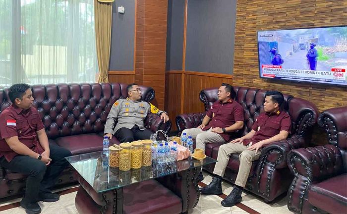 Perkuat Sinergi Antarinstansi, Kepala Kantor Imigrasi Malang Kunjungi Polres Probolinggo Kota Perkuat Sinergi Antarinstansi, Kepala Kantor Imigrasi Malang Kunjungi Polres Probolinggo Kota