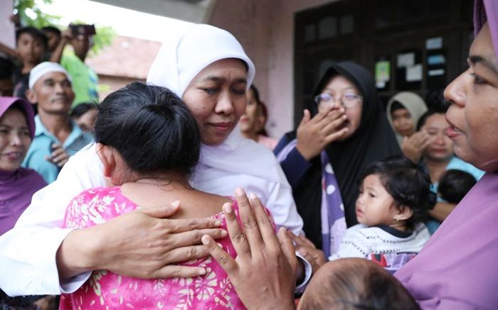Khofifah Serahkan OTT Abah Ipul pada Hukum