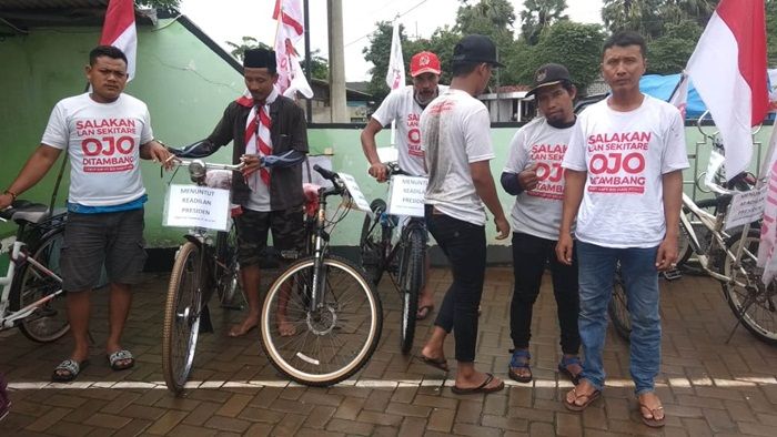Tuntut Keadilan, 37 Warga Banyuwangi Ngontel ke Jakarta Mengadu ke Presiden Tuntut Keadilan, 37 Warga Banyuwangi Ngontel ke Jakarta Mengadu ke Presiden